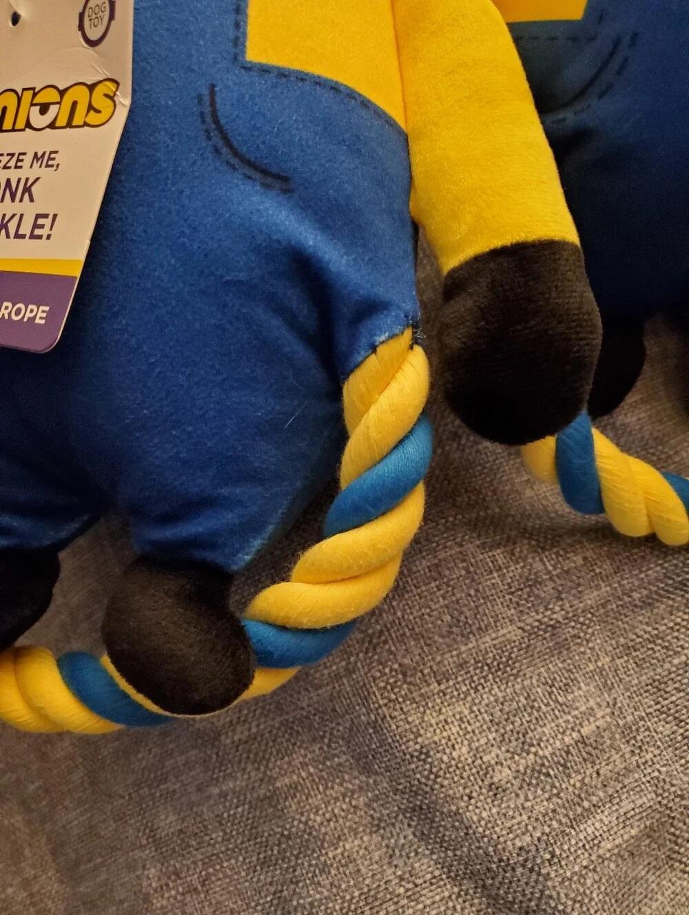 Minions Plush & Rope Dog Toy, Crinkle Squeaky, Plush Toy, Stuart Bob And Kevin